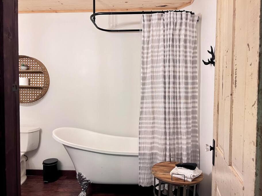 Close To Lake Blue Ridge, Hot Tub, Swing Beds Morganton Exteriör bild