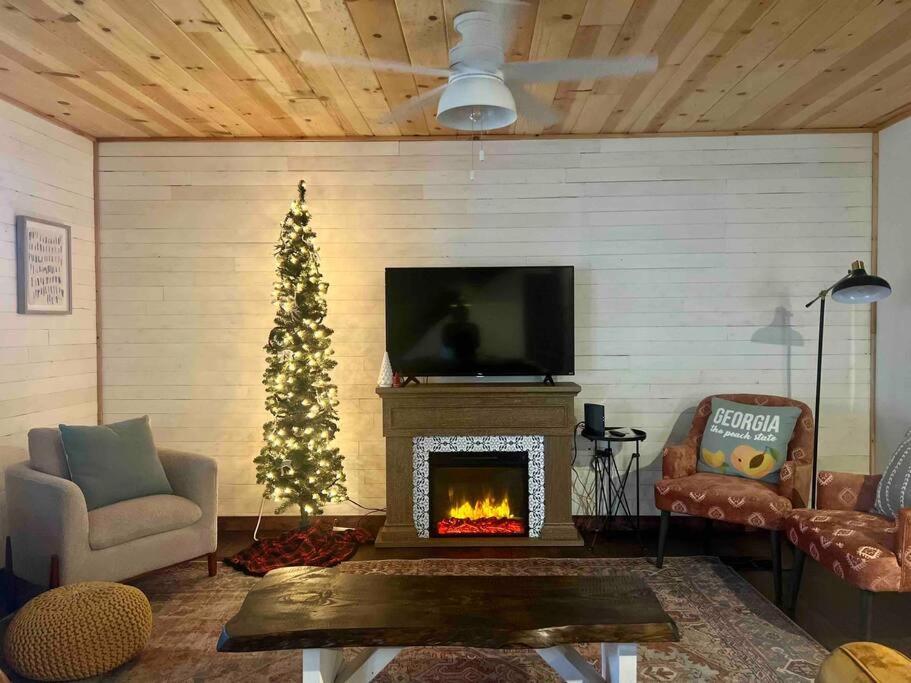 Close To Lake Blue Ridge, Hot Tub, Swing Beds Morganton Exteriör bild